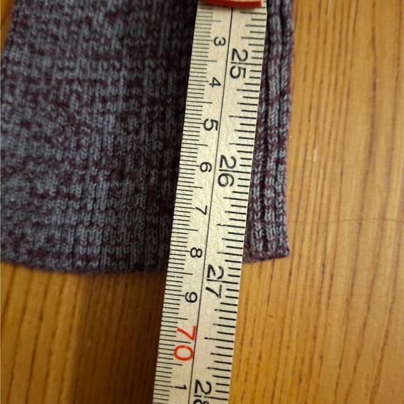 Aeropostale Large long sleeve turtleneck sweater - Picture 3 of 6